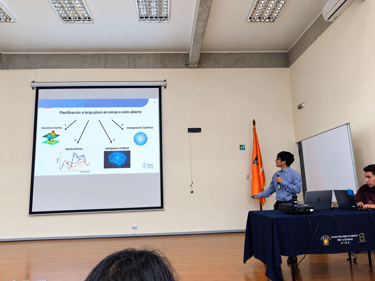 Presentación sobre planificación minera en INFONOR 2025